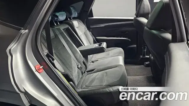 Hyundai Tucson Hybrid 2023 — Photo 12/20