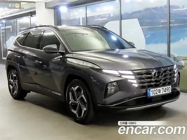 Hyundai Tucson Hybrid 2022 — ფოტო 2/20