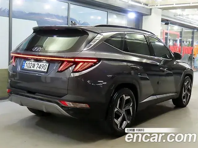 Hyundai Tucson Hybrid 2022 — ფოტო 3/20