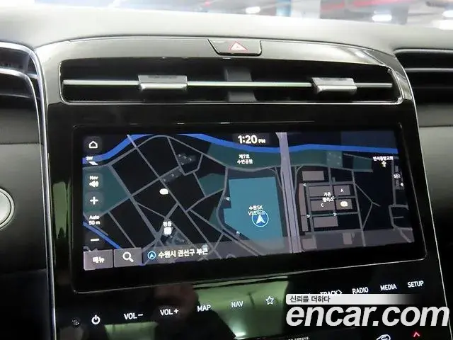 Hyundai Tucson Hybrid 2022 — ფოტო 7/20