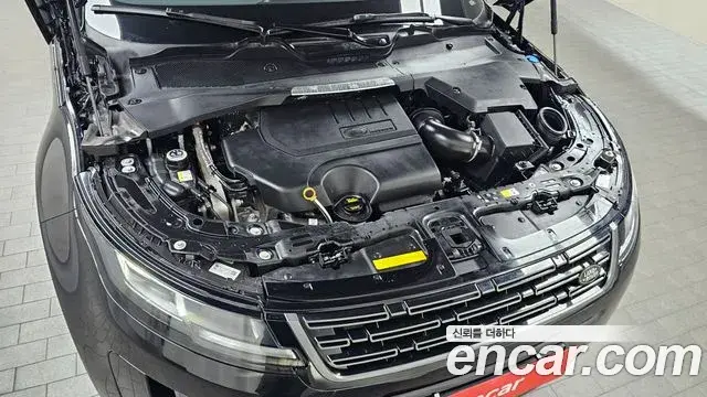 Land Rover Range Rover Evoque 2025 — Фото 5/20