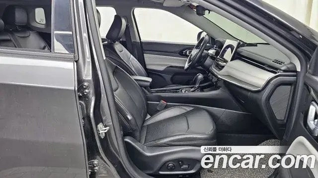 Jeep Compass 2022 — Фото 11/20