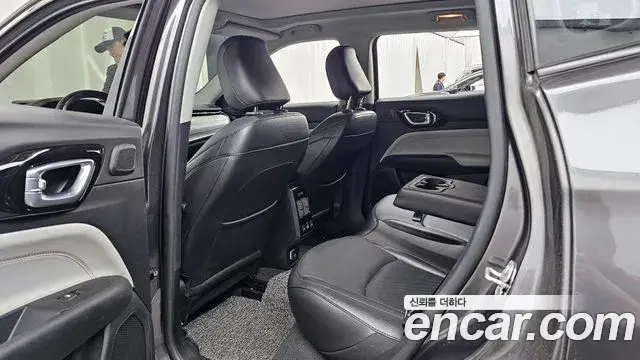 Jeep Compass 2022 — Şəkil 17/34