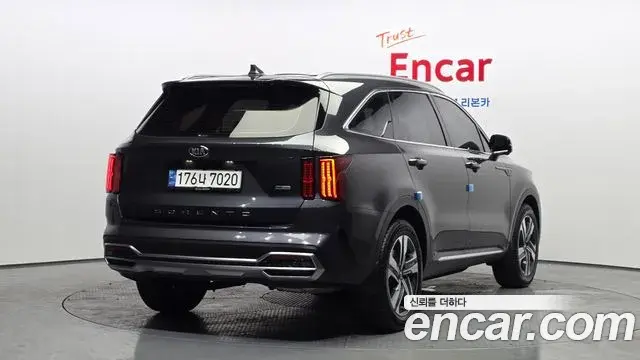 Kia Sorento 2021 — Photo 22/38