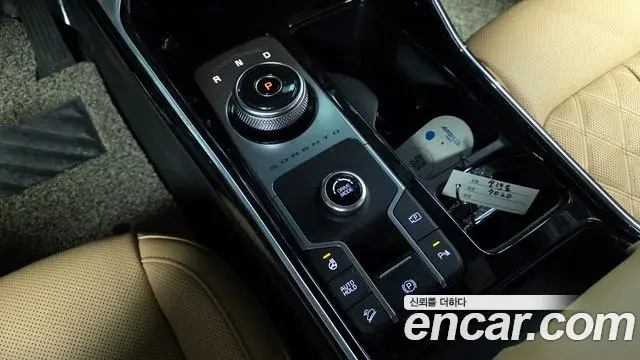 Kia Sorento 2021 — Photo 18/38