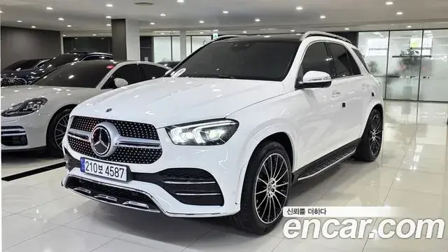 Mercedes-Benz GLE-Class 2023 — Фото 2/20