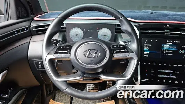 Hyundai Tucson Hybrid 2022 — Photo 6/20