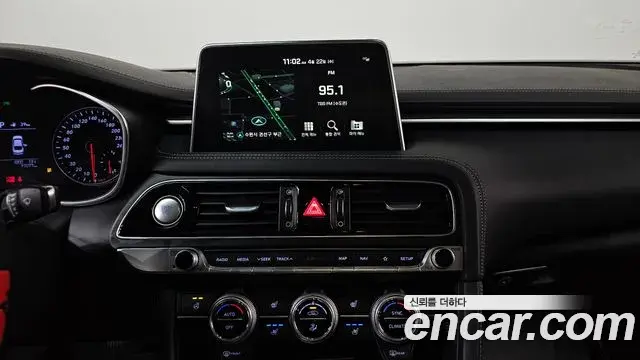 Genesis G70 2018 — Şəkil 13/37