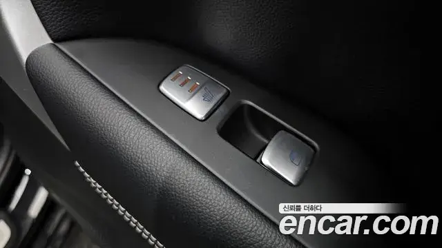 Genesis G70 2018 — Şəkil 15/37
