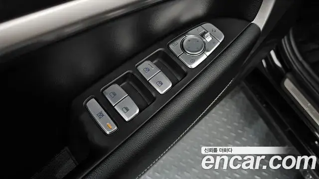 Genesis G70 2018 — Şəkil 29/37