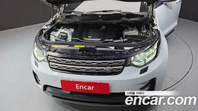 Land Rover Discovery 5 2019 — Şəkil 1/20