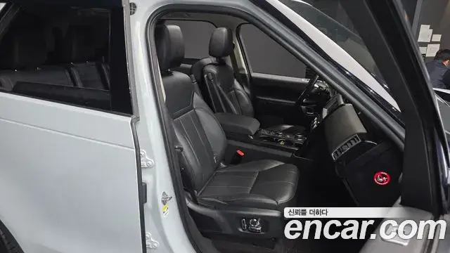 Land Rover Discovery 5 2019 — Şəkil 18/20