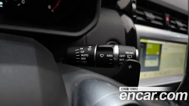 Land Rover Discovery 5 2019 — Şəkil 5/20