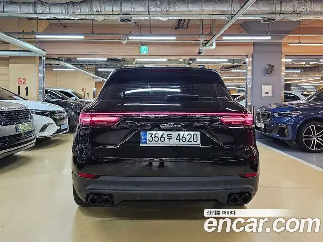 Porsche Cayenne 2022 — Şəkil 6/17