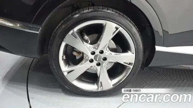 Genesis GV80 2020 — ფოტო 27/31