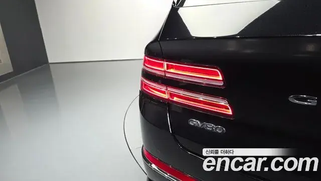 Genesis GV80 2020 — ფოტო 31/31