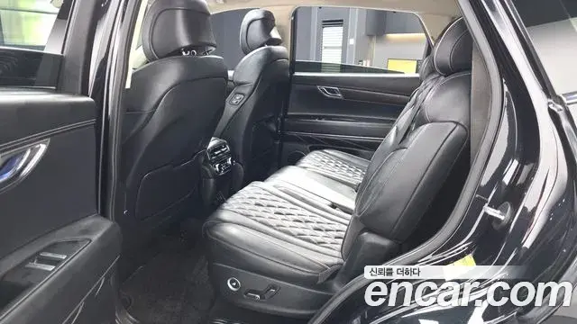 Genesis GV80 2020 — ფოტო 16/31