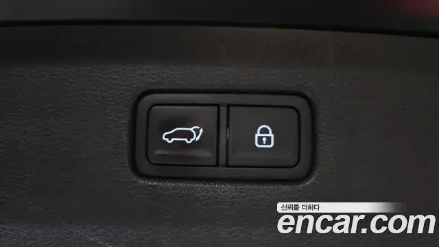 Genesis GV80 2020 — ფოტო 17/31