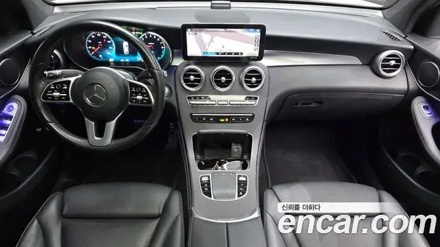 Mercedes-Benz GLC-Class 2021 — ფოტო 19/33