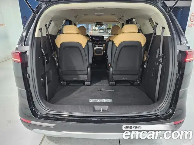 Kia Carnival 2022 — Фото 20/20
