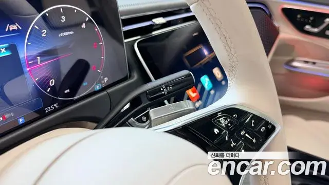 Mercedes-Benz E-Class 2024 — ფოტო 7/14
