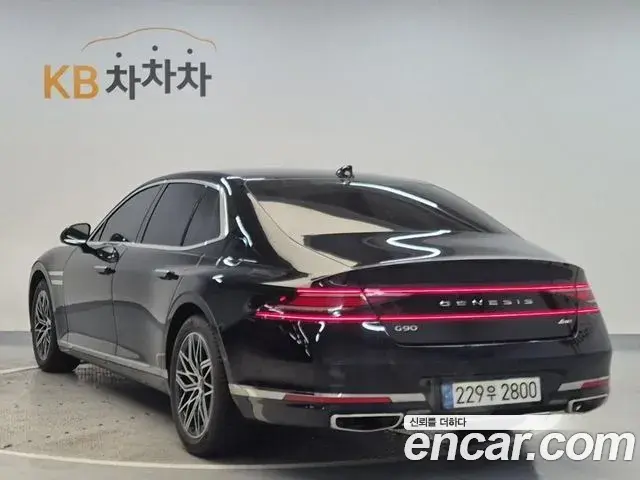 Genesis G90 2022 — Фото 1/20