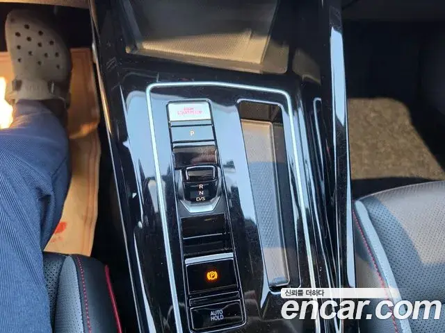 Volkswagen Golf 2024 — ფოტო 10/20