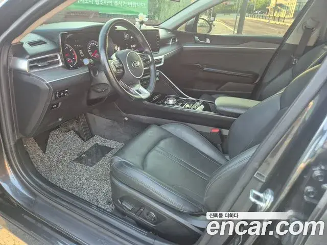 Kia K5 2020 — Şəkil 9/15