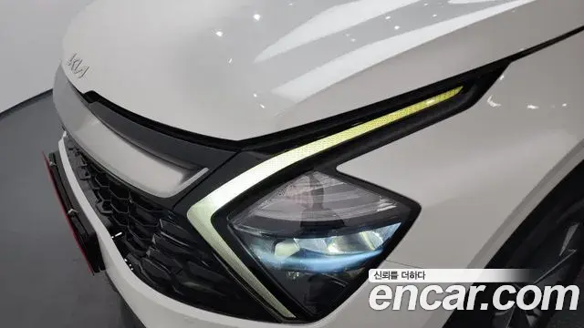 Kia Sportage 2022 — Photo 18/34