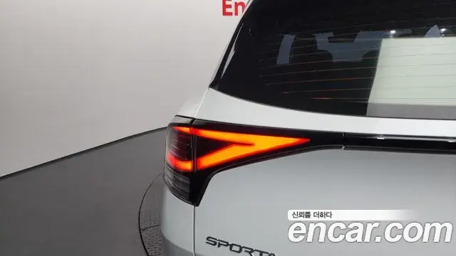 Kia Sportage 2022 — Photo 30/34
