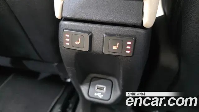 Jeep Renegade 2022 — ფოტო 24/30