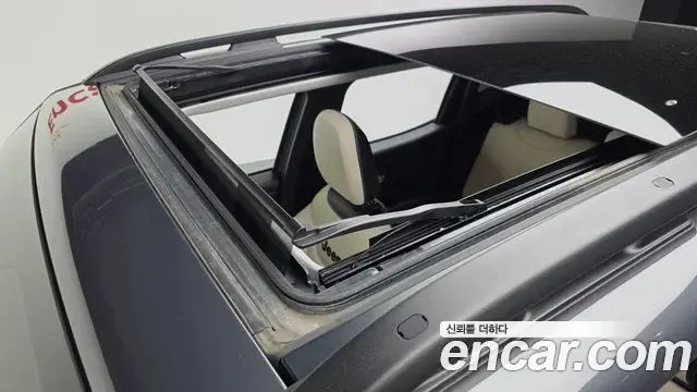 Jeep Renegade 2022 — ფოტო 7/30