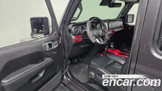 Jeep Wrangler 2019 — Фото 9/20