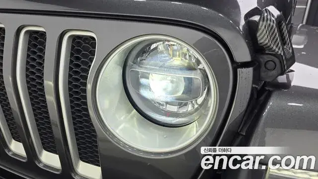Jeep Wrangler 2019 — Photo 2/31