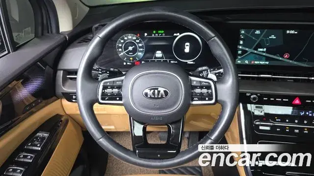 Kia Carnival 2021 — Фото 14/20