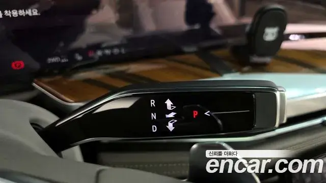 Cadillac Escalade 2025 — ფოტო 15/20