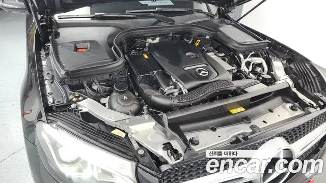 Mercedes-Benz GLC-Class 2019 — Şəkil 3/20