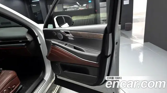 Genesis GV80 2024 — ფოტო 34/42