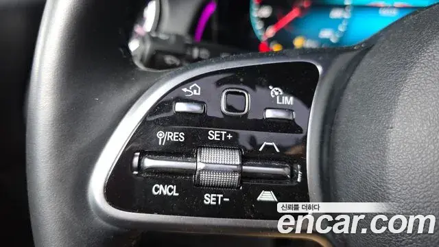 Mercedes-Benz GLB-Class 2022 — ფოტო 9/34