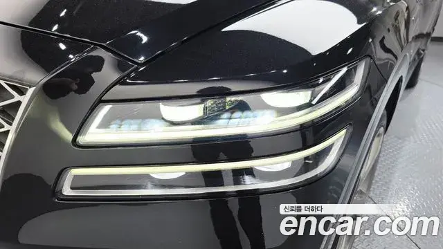 Genesis GV80 2020 — Şəkil 31/32