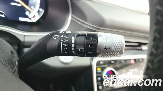Genesis GV80 2020 — Şəkil 18/32