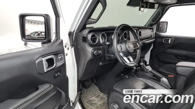 Jeep Wrangler 2019 — Şəkil 9/34