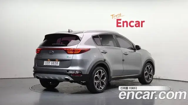 Kia Sportage The Bold 2018 — Photo 3/33
