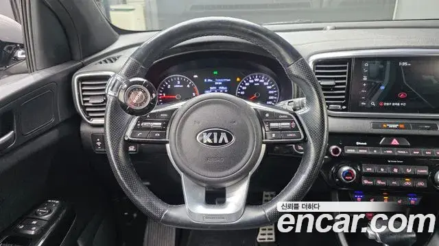 Kia Sportage The Bold 2018 — Photo 33/33