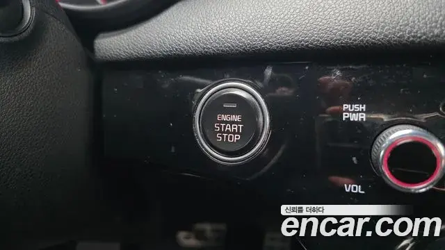 Kia Sportage The Bold 2018 — Photo 10/33