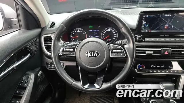 Kia Seltos 2021 — Photo 9/20