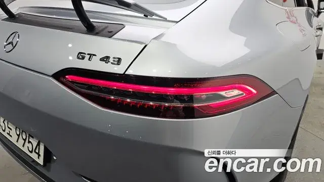 Mercedes-Benz AMG GT 2022 — ფოტო 29/35
