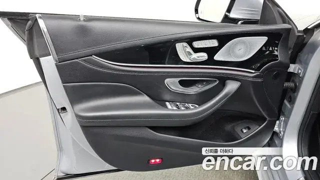 Mercedes-Benz AMG GT 2022 — ფოტო 24/35
