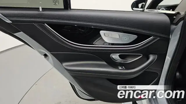 Mercedes-Benz AMG GT 2022 — ფოტო 35/35
