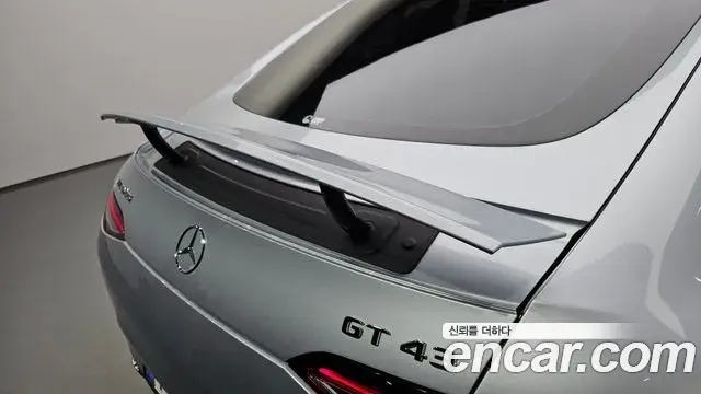 Mercedes-Benz AMG GT 2022 — ფოტო 21/35